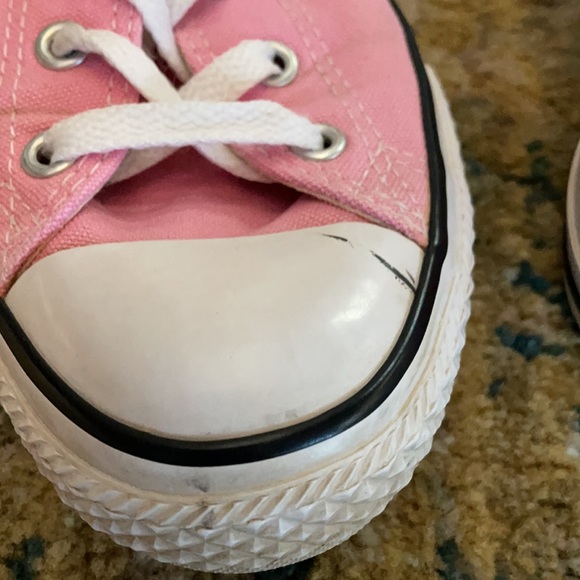 Converse - Picture 5 of 5